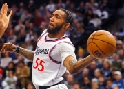 米兰体育,-快船逆转公牛，完美复仇