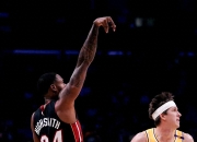 米兰体育官网-猛龙力克热火，席亚康姆双20+表现抢眼