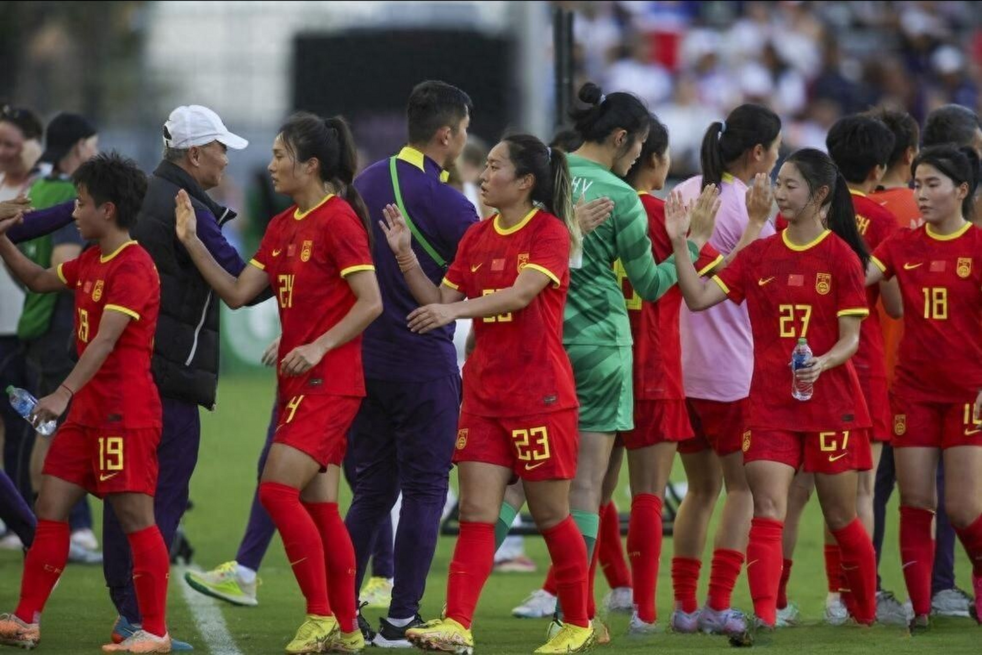 包含以色列选手在关键时刻力挽狂澜的词条