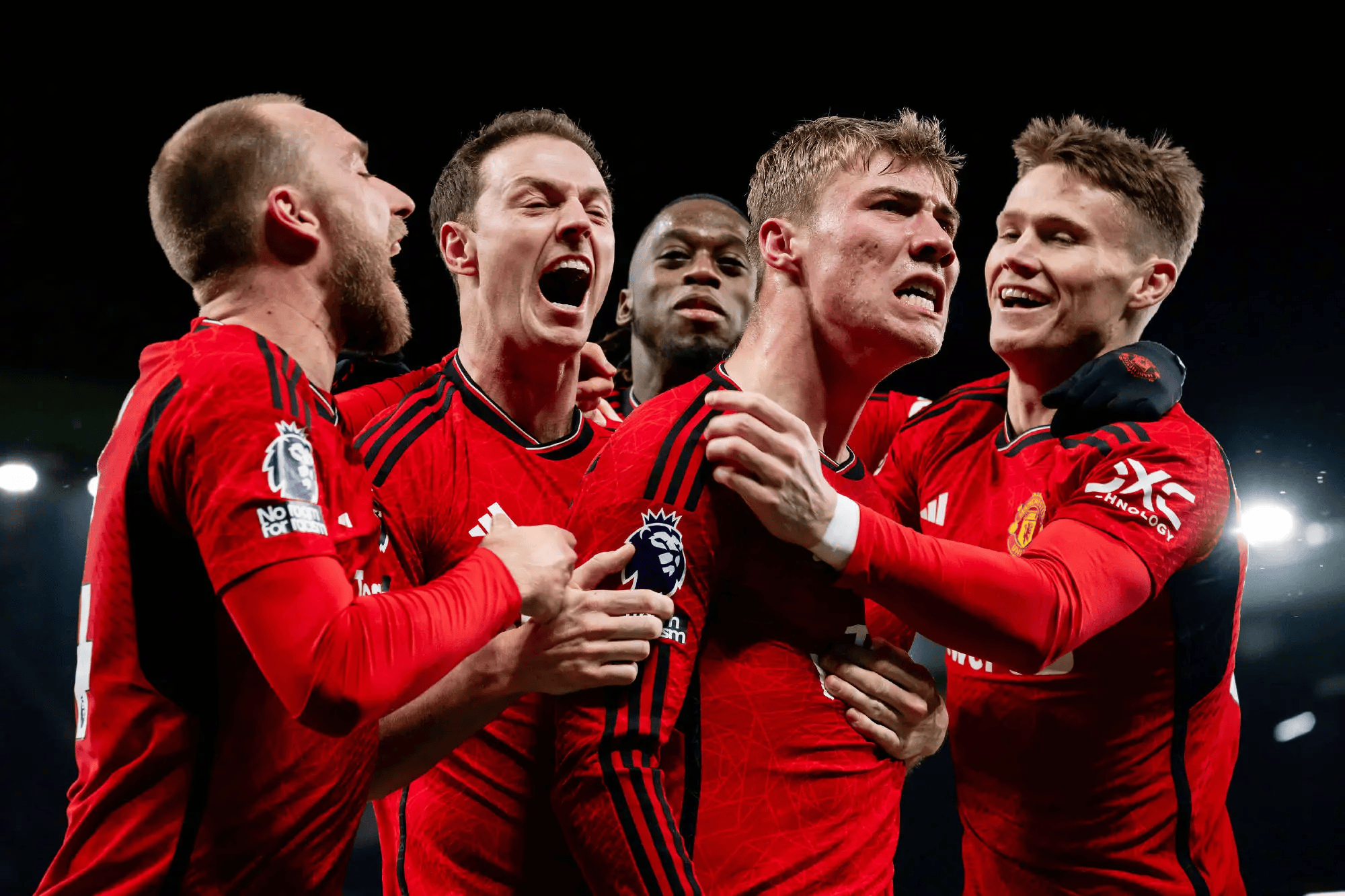 热刺主场逆袭沃特福德，全取三分