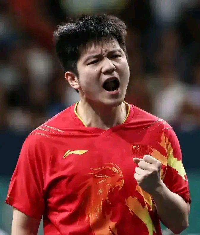 包含体育明星风姿绰约,冠军奋勇争先超凡出众的词条