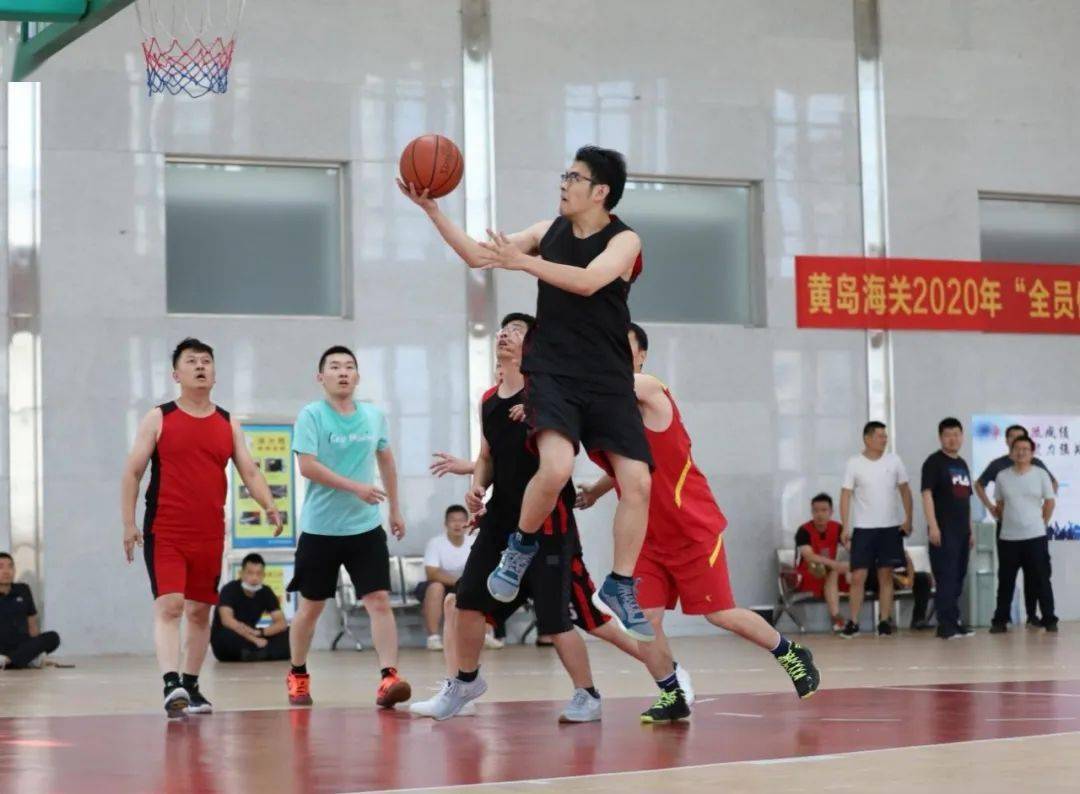 历史性时刻，球队在比赛中开创新纪录