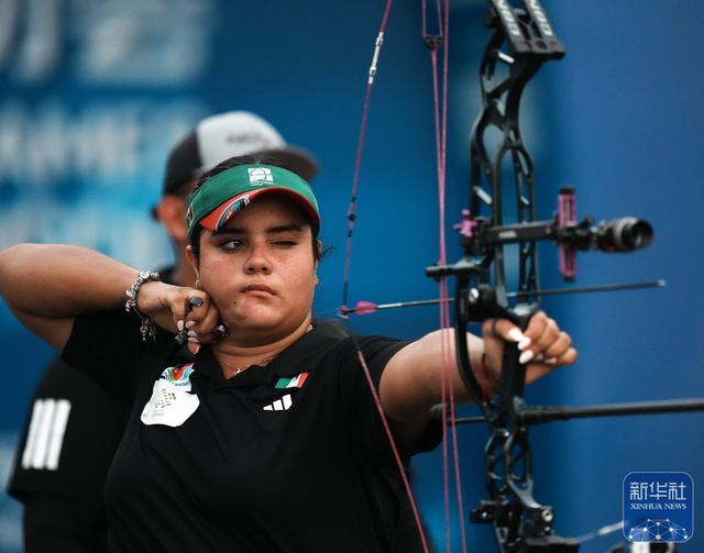 射箭选手神准发力冲击冠军提前获胜