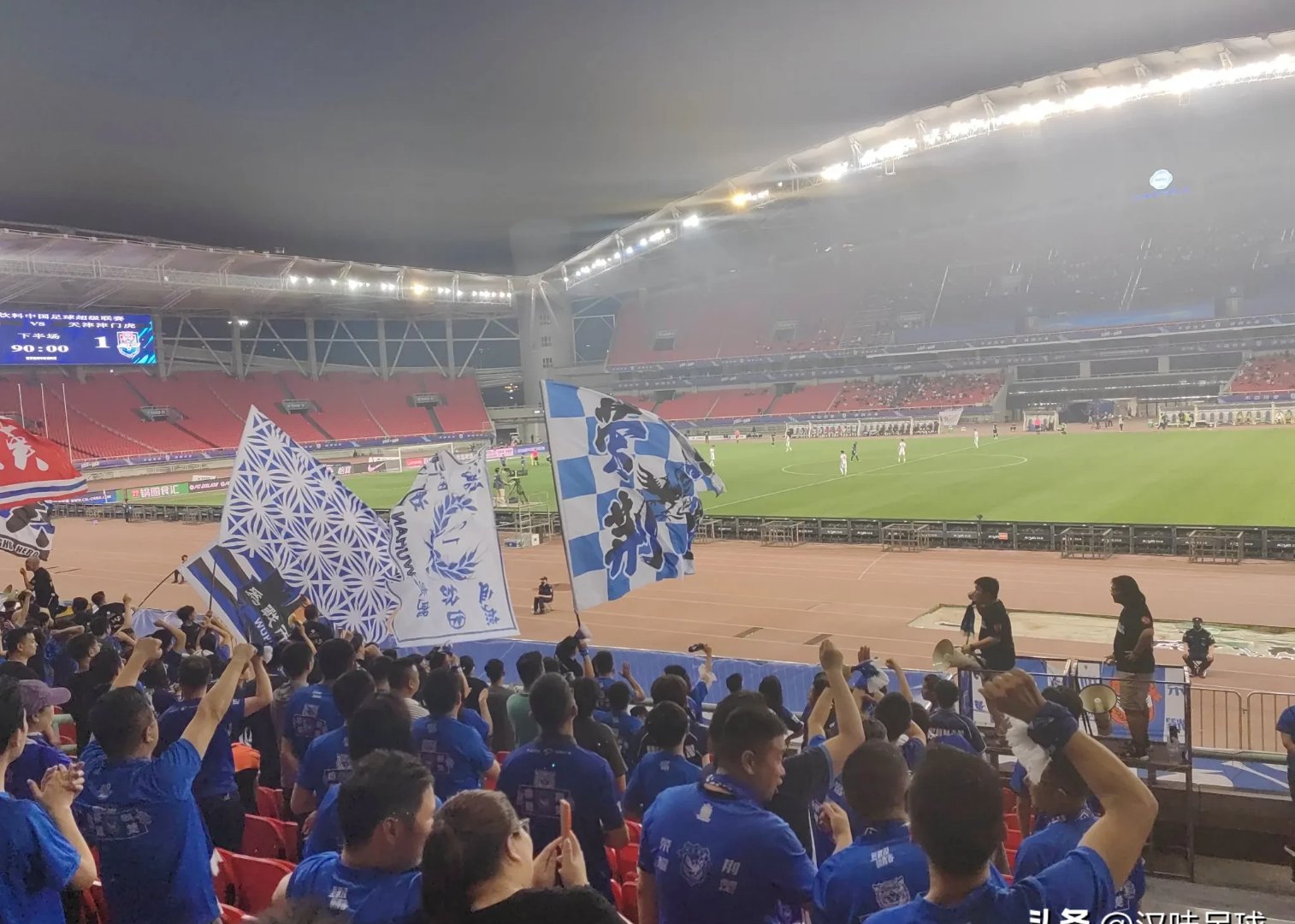 天津天海主场不敌重庆队，士气受挫