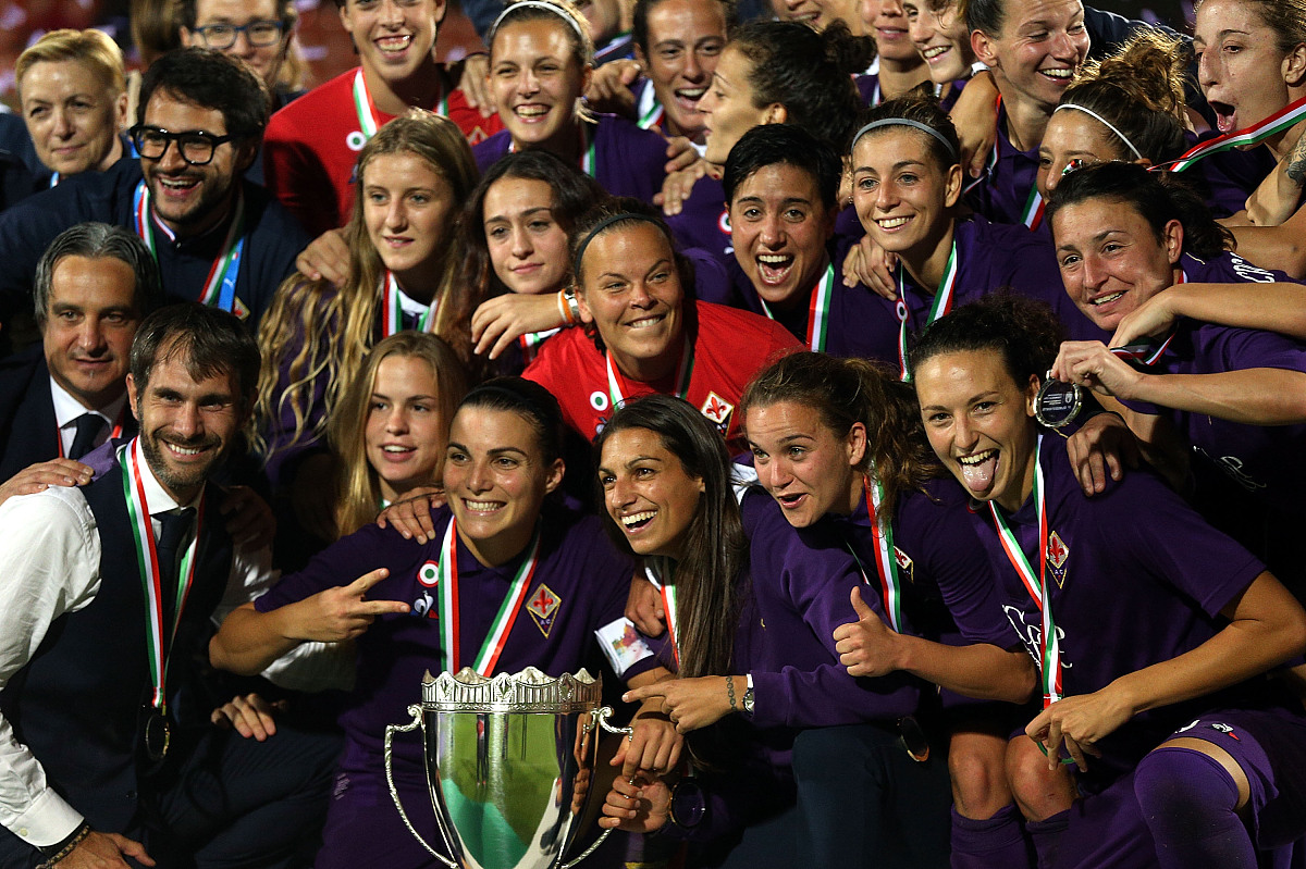 切尔西凭借团队合作，战胜强大对手