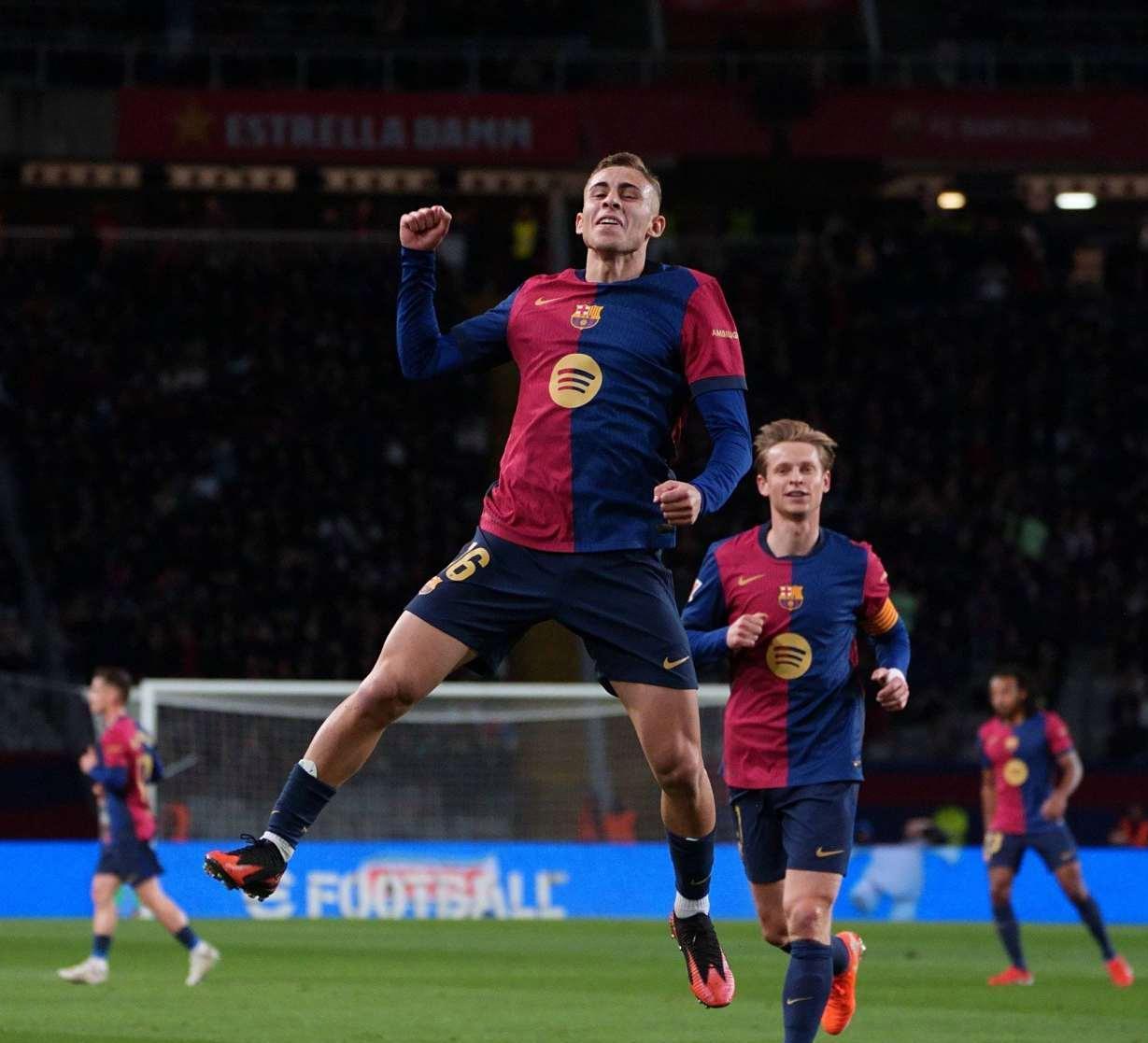 皇马主场击败比利亚雷亚尔，压哨扳平巴萨领先一分