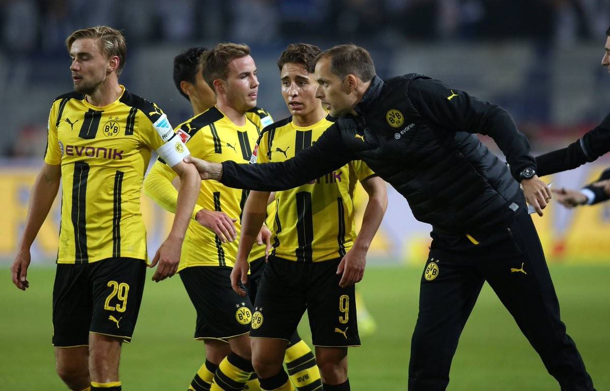 包含多特客战柏林赫塔夺胜，冲击德甲积分榜前四位置的词条