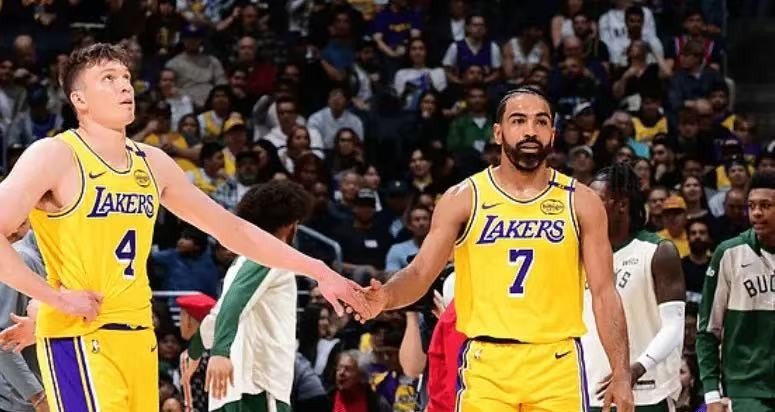 勇士主场惨遭湖人逆转,库兹马带队狂胜 勇士主场惨遭湖人逆转,库兹马带队狂胜