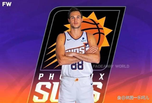 关于太阳队新秀崭露头角,成为球队新的希望的信息 关于太阳队新秀崭露头角,成为球队新的希望的信息